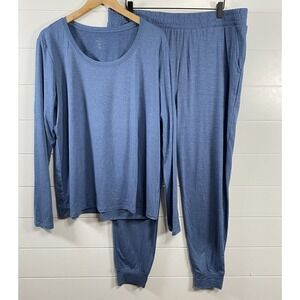 Elegant Blue Women's Sleepwear Set